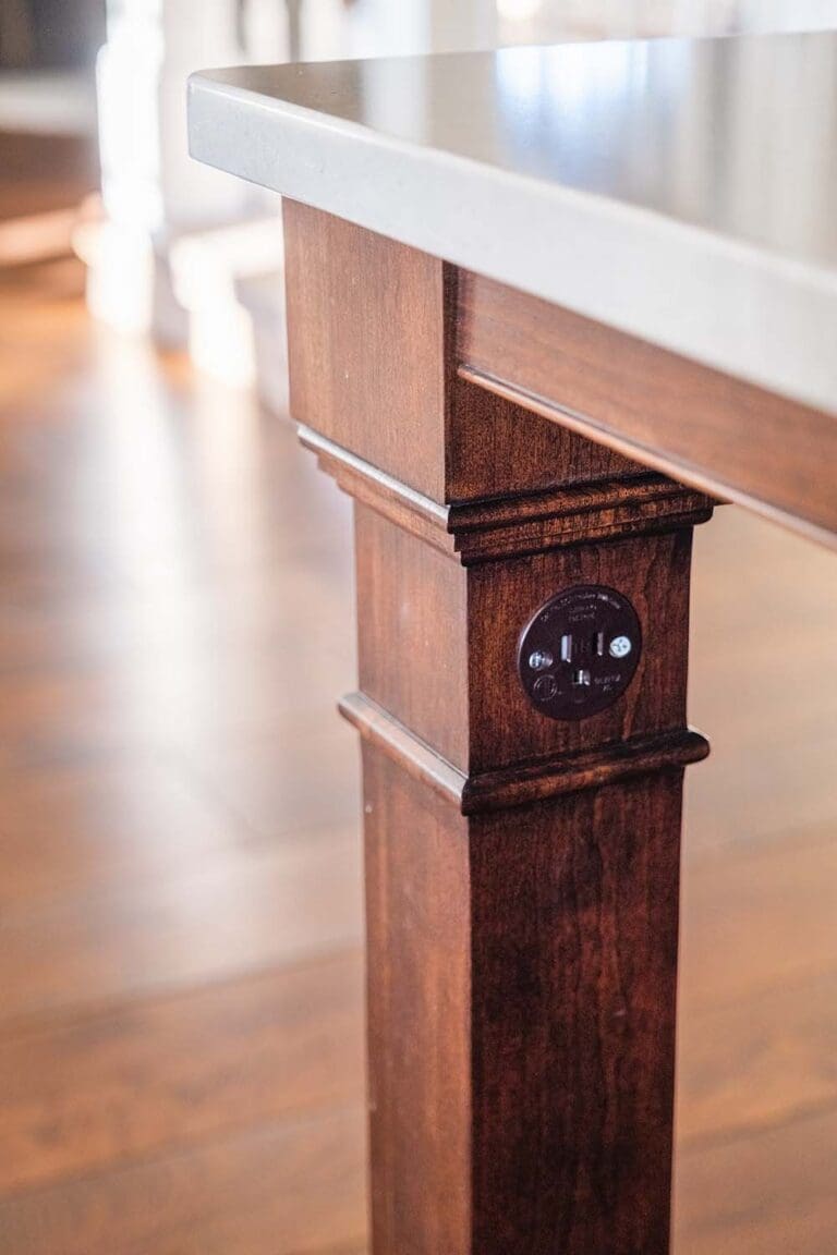 Integrated Outlet