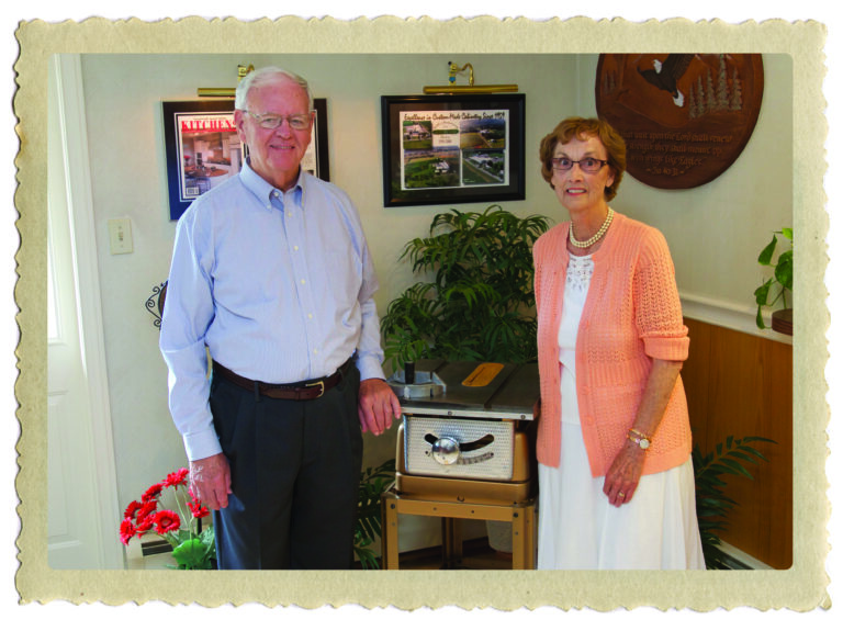 Elvin_Sr_Helen_with_Table_Saw