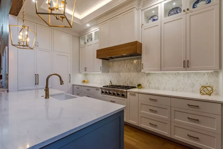 Full-Overlay-Kitchen-Design
