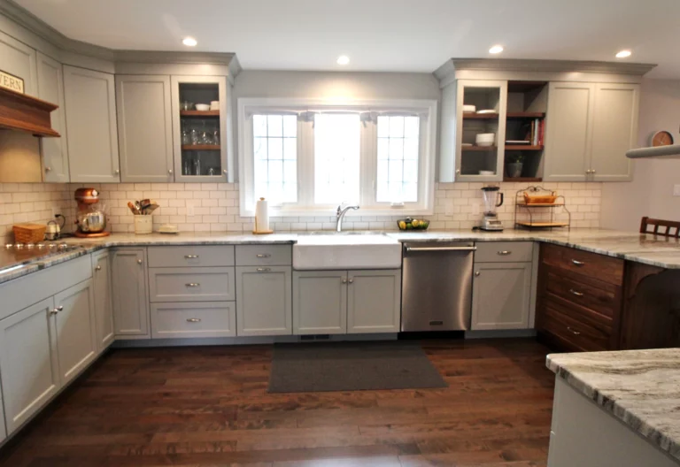 White-Subway-Tile-backsplash