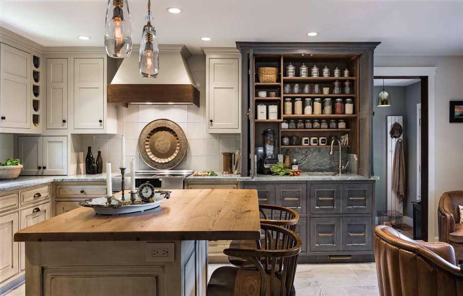 American Made Cabinets in an Award-Winning Kitchen American made cabinets in a tradtitional kitchen design