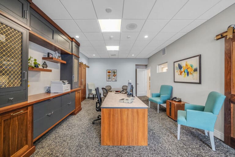 executive-office-cabinetry-4