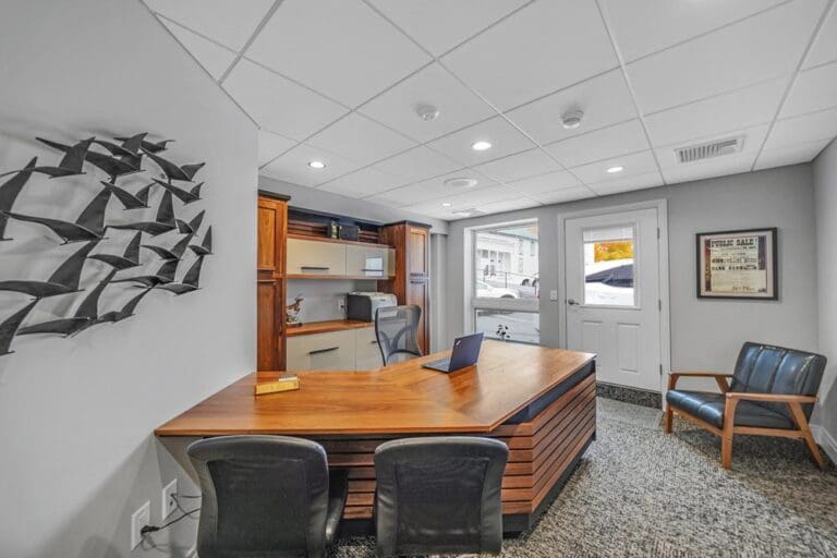 executive-office-furniture-1